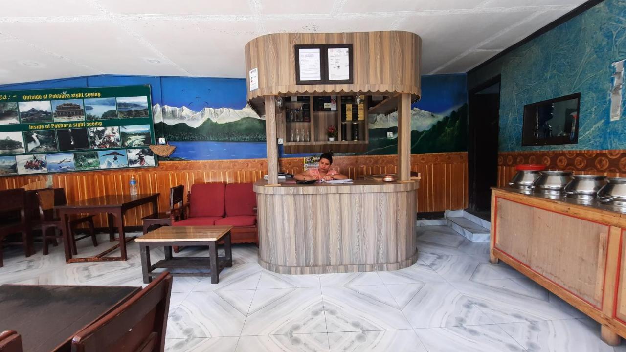 Hotel Lake Garden Pokhara Buitenkant foto